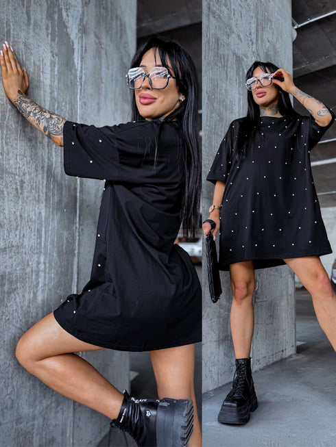 Oversize T-krekls "Kristālu Romantika" - melns
